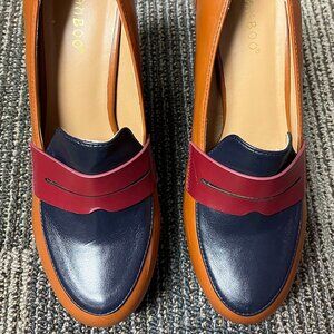 GENTLY USED Brown-Navy-Red Platform Loafers Womens Size 8